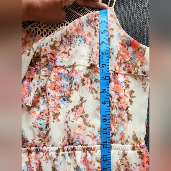 Dynamite Bright Floral Chiffon Maxi Dress W/Crochet Back Detail Size Medium - Picture 13 of 16